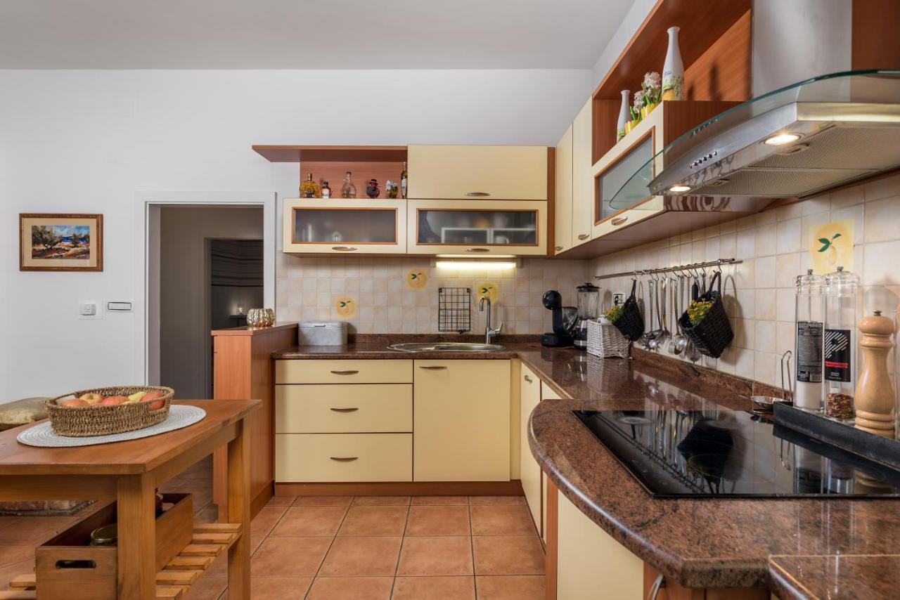 Apartment Hanna Rijeka Eksteriør bilde